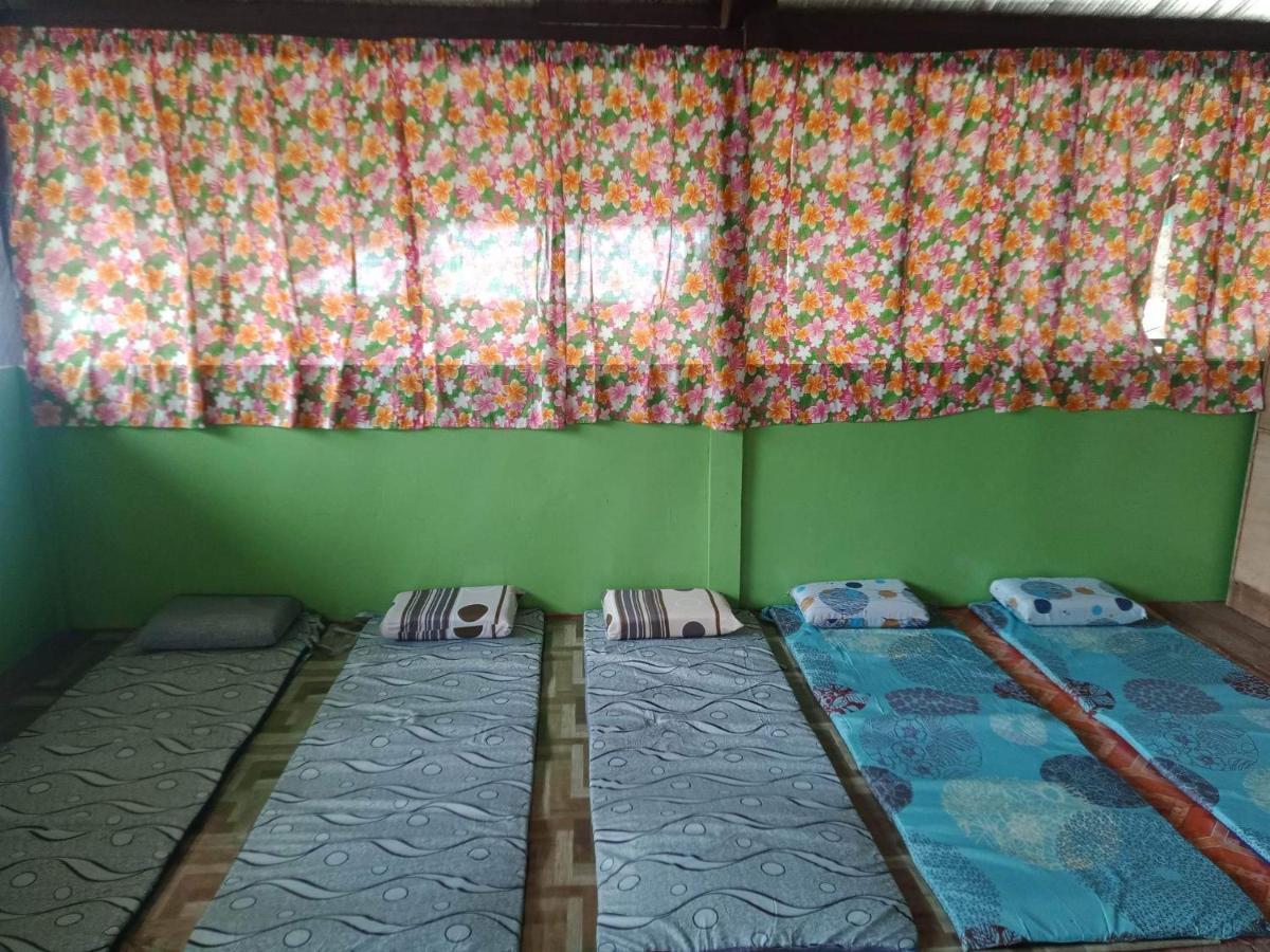 Roca'S Homestay Backpackers Chalet Batuan Экстерьер фото