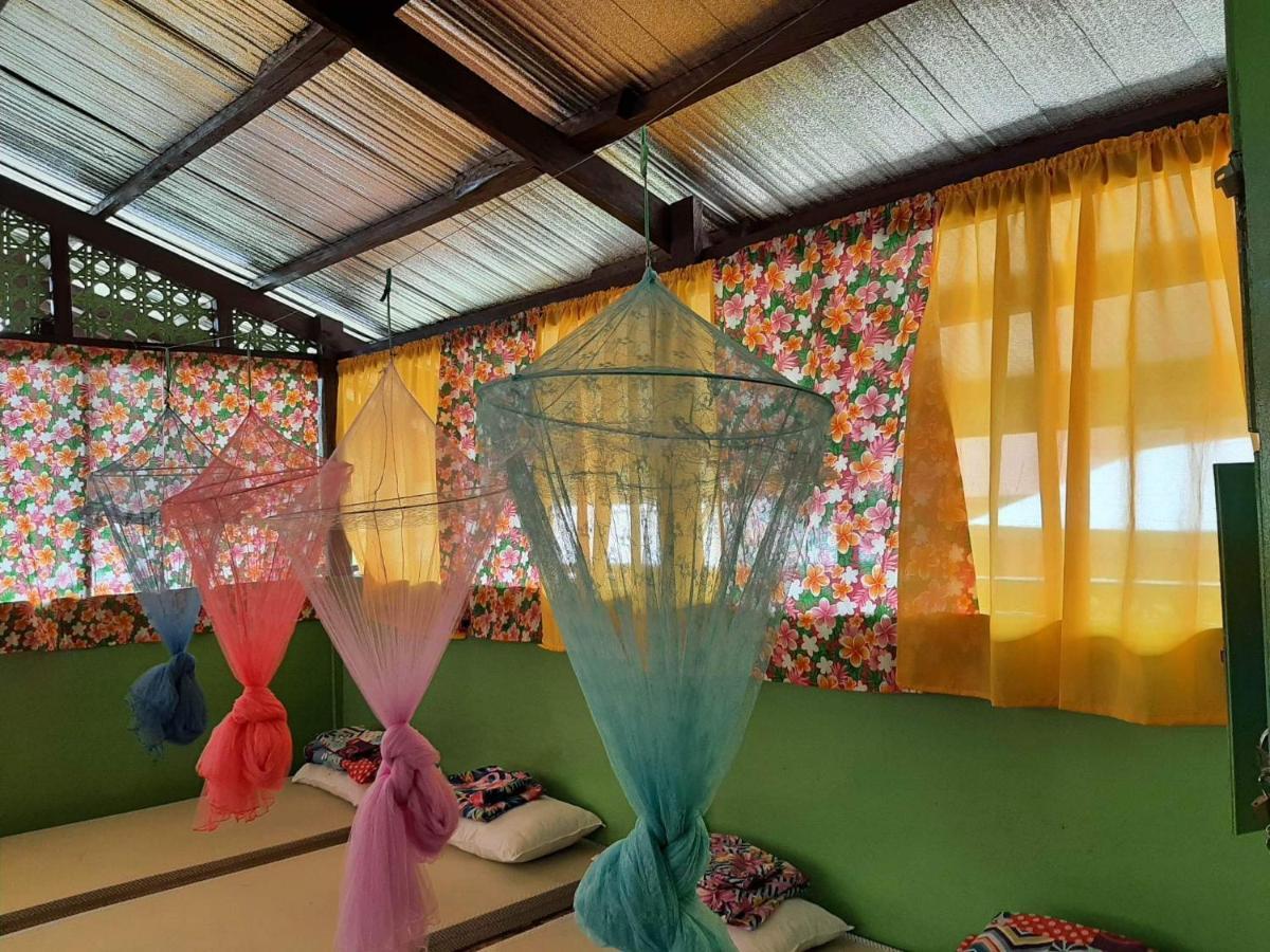 Roca'S Homestay Backpackers Chalet Batuan Экстерьер фото