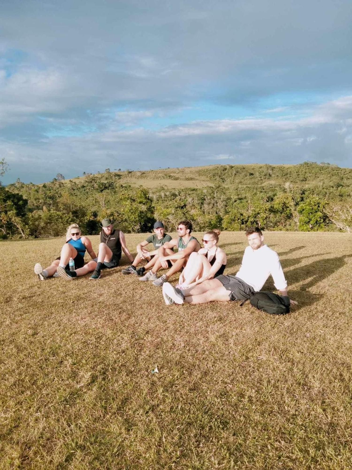 Roca'S Homestay Backpackers Chalet Batuan Экстерьер фото